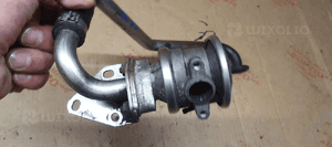 Zawór EGR przewód rurka BMW 3 E46 1.9 1708575 3