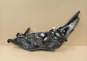 Lampa prawa prawy reflektor toyota corolla E16 led lift 16- 2