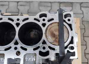 Silnik dół silnika wał korbowy tłoki ford mondeo MK5 v 2.0 hybryda uaca 19- 7
