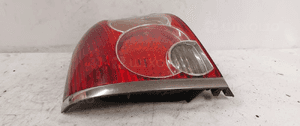 Lampa tyl tylna  lewa toyota avensis T25 4