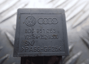 VOLKSWAGEN AUDI PRZEKAŹNIK 8D0951253 RADOM 2