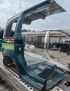 Błotnik ćwiarka prawy tył renault kangoo osobowy 08-15 2