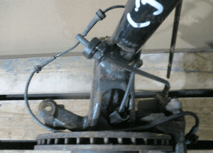 MCPERSON LEWY PRAWY ZWROTNICA LEWA PRAWA PRZEDNIA CITREON C3 II 1.4 HDI 3