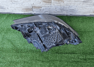 Lampa xenon bmw 5 F10 F11 lci 7317131 3