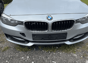 Bmw F30 F31 2.0D N47 A83 przód zderzak maska pas ładny stan 6
