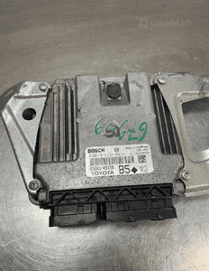 Komputer silnika toyota yaris ii 1.4 89661-0DG50 1