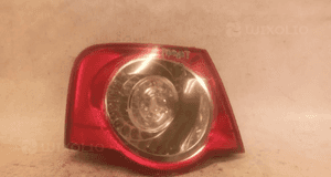 Lampa tylna lewa tył lewo volkswagen passat B6 sedan 1