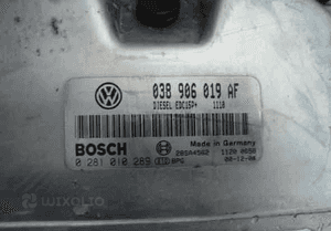 Skoda Fabia Roomster 1.9 TDI komputer sterownik silnika 038906019AF 038906019NR 1
