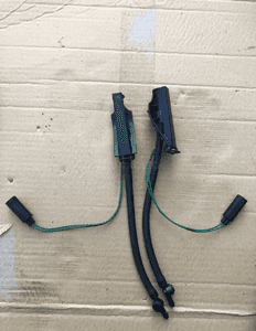 Spryskiwacze szyby czołowej na maskę Range Rover Evoque 1