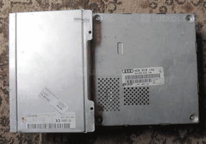 AUDI A8 radio + wzmacniacz Becker  4E0035223 1