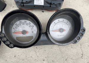 SMART FORFOUR diesel BENZYNA LICZNIK predkosciomierz 6