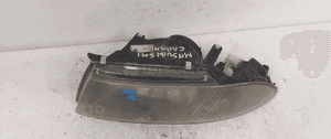 Przod przednia lampa lewa mitsubishi carisma 2