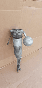 Amortyzator mcperson miech prawy tył tylny VW Phaeton 3D0616002G 3