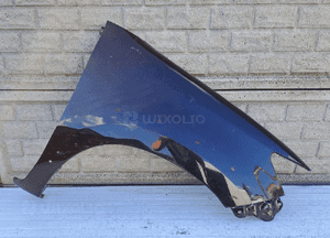 Toyota hilux lift 2012-2015 błotnik przedni prawy 1