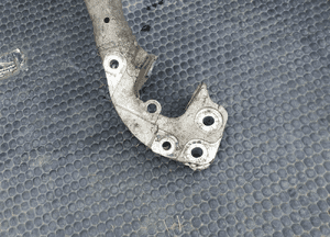 Sanki 8T0399315J Belka Wózek Zawieszenia Trawers Przod Przednia Audi A4 B8 A5 8T 28