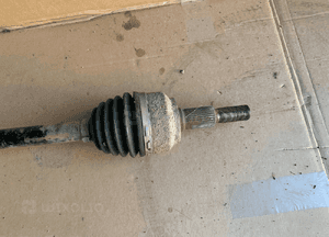 Półoś prawy przód przednia prawa JEEP GRAND CHEROKEE 3.0 CRD P52104590AA 2