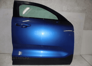 Volvo XC40 2021 drzwi prawe przód kompletne kolor 720 2