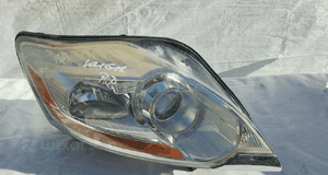 Lampa przód przednia prawa kuga MK1 8V41-13D154-BE xenon uk 1