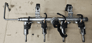 Peugeot 308 3008 5008 Citroen C4 1.6 THP listwa wtryskowa wtryskiwacz  759162380 0261500073 4