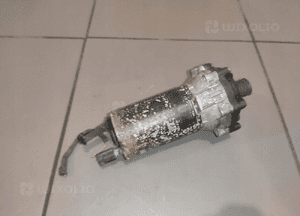 Audi A8 S8 D2 pompka dodatkowa pompa wody uchwyt oryginał bdb 4