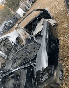 Mercedes CLK 209 cwiartka błotnik tył cabrio słupek rama szyby 2