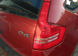 Citroen C4 5D 06 lampa tyl tylna prawa lewa 2
