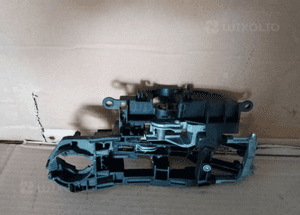 Mocowanie klamki lewy tył tylne BMW 7 F01 X3717573114 1