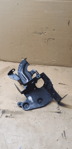 Mocowanie uchwyt pompy ABS Audi A6 C6 4F0614119M 4