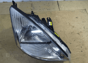 Lampa przód prawa Ford Focus MK1 LIFT 01 04 EU 4