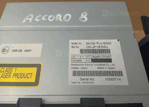 Honda Accord VIII  radio panel 39100-TL4-G000 4