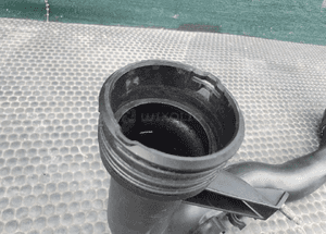 Rura Przewod Powietrza Kolanko Kruciec 1.9 TDI AWX Audi A4 B6 VW 13