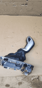 Gałka mieszek zmiany biegów automat Citroen C5 III 9682471977 9682472277 4