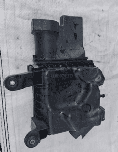 Obudowa filtra powietrza nissan note E12 1.5 dci 97595PS 2