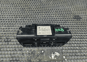 Klimatronik 4B0820043F Panel Sterowania Nawiewu Klimatyzacji Audi A6 C5 2