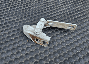 Zawias Zawiasy Maski 9017500351 9017500451 Ogranicznik Drzwi Tyl Mercedes Sprinter 901 903 95-06r VW LT 16