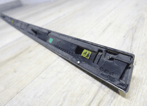 Listwa drzwi prawy przód volvo V90 cross 31447624 7