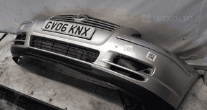 Zderzak przód przedni toyota avensis T25 1C0 srebrny 3