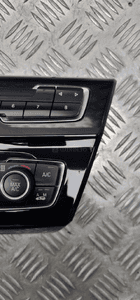 Bmw X1 F48 panel sterownik radia klimatyzacji 9471102 9371457 3