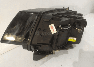 AUDI Q5 8R Lampa przednia Xenon prawa - 15142 5
