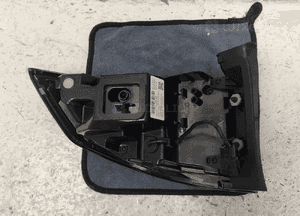 Land rover discovery sport L550 lift lampa tył tylna prawa oryginał 8