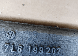 Łapa podpora silnika VW Touareg 2.5 TDI 7L6199207 3