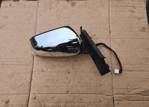 Toyota YARIS III lusterko prawe chrom UK 7pin 2