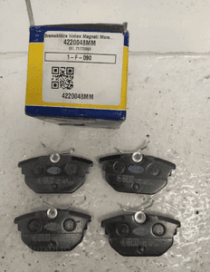 Alfa romeo audi fiat lancia klocki hamulcowe tył tylne nowy oryginał 4
