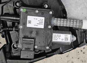 Citroen C4 Picasso I mechanizm elektryczny  hamulca ręcznego 9683024880 3