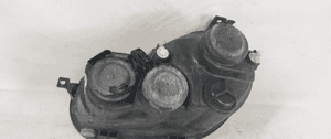 Przod przednia lampa prawa volkswagen polo 9N 5