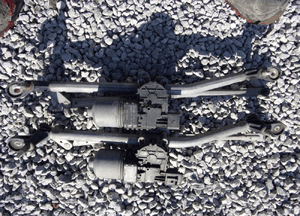 ALFA ROMEO 147 GT MECHANIZM WYCIERACZEK EUROPA 1