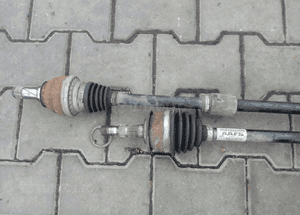 Opel Astra J 4 1.4 16V polos prawa lewa 4
