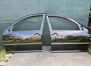Drzwi Przod Przednie Lewe Prawe Czarne VW Golf IV 4 5D Drzwi Poszycie 1