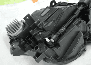 Volvo V90 S90 lift full led uszkodzony klosz lampa przednia lewa 12