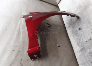 Mazda 5 błotnik przód prawy bordowy 32V 3